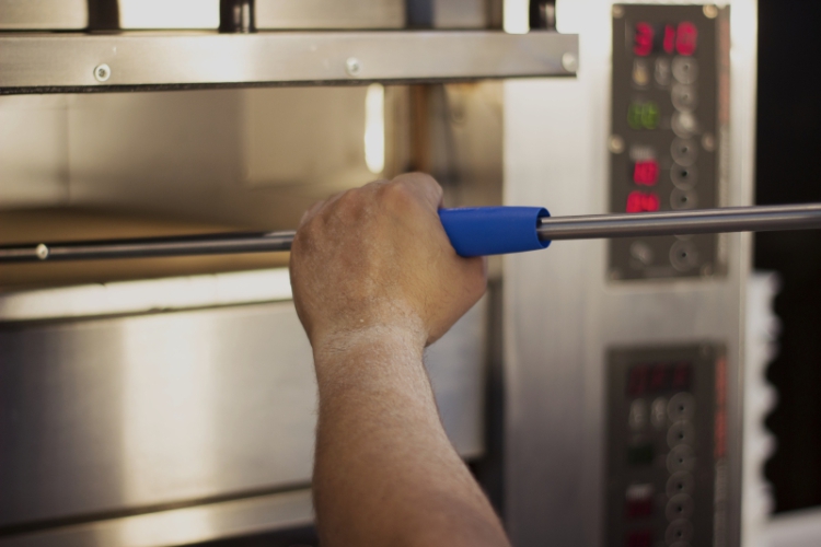 Pizzaschep draaischep Ø20cm 120cm