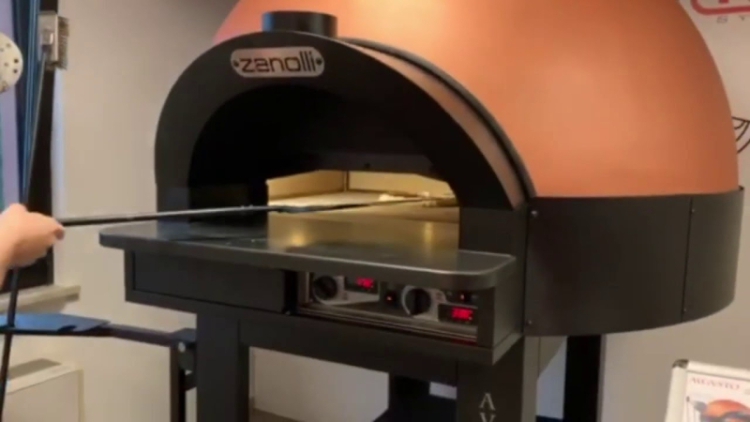 Augusto 6 ELEKTRISCHE DOME OVEN